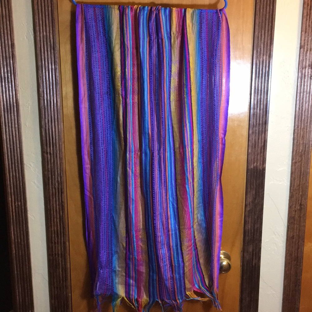 Multicolor lightweight scarf
